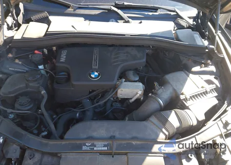 2013 BMW X1 xDrive28I из США, поврежденный, VIN WBAVL1C53DVR86592